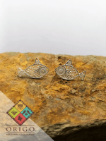 Joyería artesanal colombiana en plata ley 970. Cada pieza es elaborada 100% a mano por orfebres artesanos especializados en filigrana, una técnica ancestral que crea diseños únicos e irrepetibles. Auténtica orfebrería colombiana.