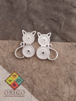 Joyería artesanal colombiana en plata ley 970. Cada pieza es elaborada 100% a mano por orfebres artesanos especializados en filigrana, una técnica ancestral que crea diseños únicos e irrepetibles. Auténtica orfebrería colombiana.