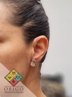 Joyería artesanal colombiana en plata ley 970. Cada pieza es elaborada 100% a mano por orfebres artesanos especializados en filigrana, una técnica ancestral que crea diseños únicos e irrepetibles. Auténtica orfebrería colombiana.