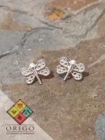 Joyería artesanal colombiana en plata ley 970. Cada pieza es elaborada 100% a mano por orfebres artesanos especializados en filigrana, una técnica ancestral que crea diseños únicos e irrepetibles. Auténtica orfebrería colombiana.