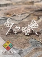 Joyería artesanal colombiana en plata ley 970. Cada pieza es elaborada 100% a mano por orfebres artesanos especializados en filigrana, una técnica ancestral que crea diseños únicos e irrepetibles. Auténtica orfebrería colombiana.