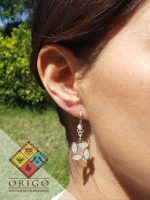 Joyería artesanal colombiana en plata ley 970. Cada pieza es elaborada 100% a mano por orfebres artesanos especializados en filigrana, una técnica ancestral que crea diseños únicos e irrepetibles. Auténtica orfebrería colombiana.